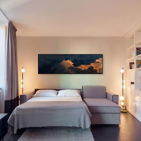 Hl Luxury Duomo Apartment - Via Torino, Montenapoleone Milan Luaran gambar