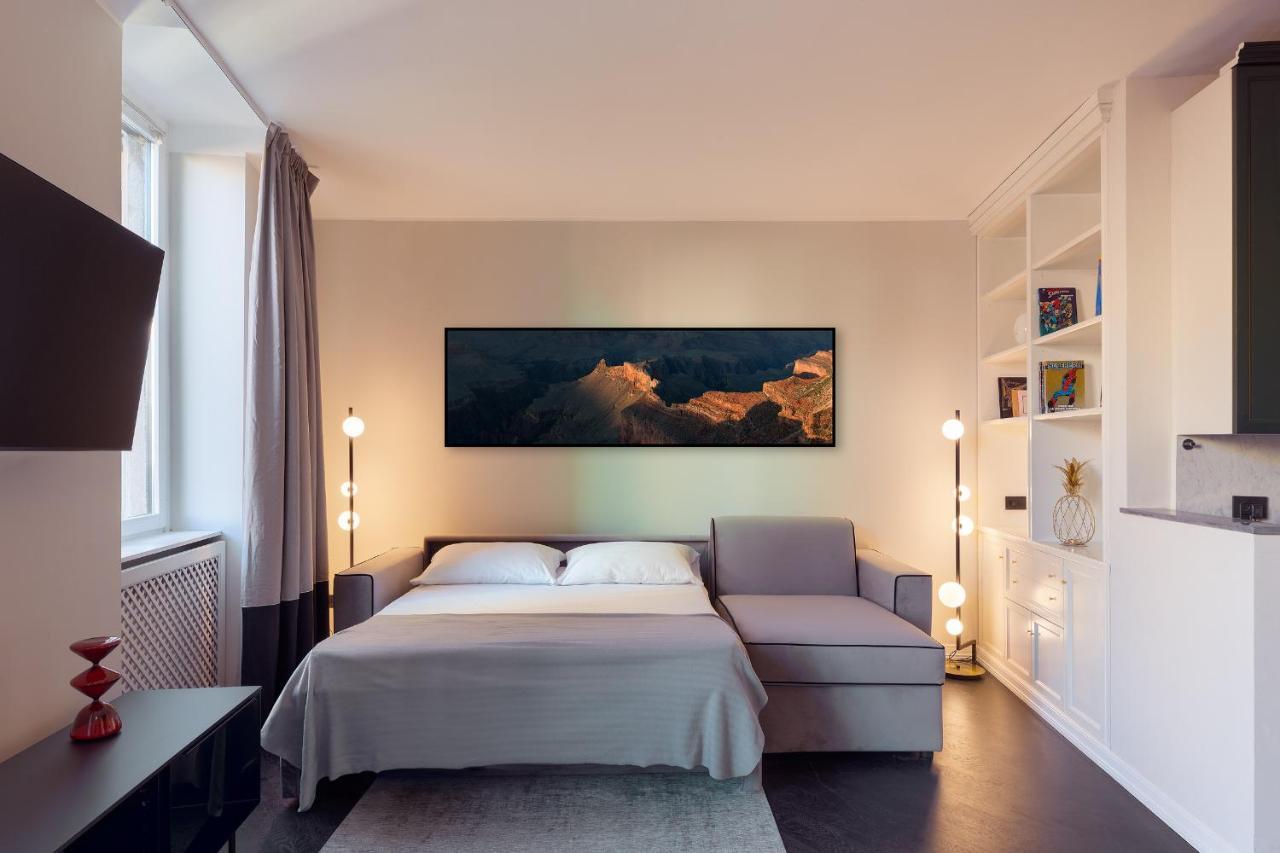 Hl Luxury Duomo Apartment - Via Torino, Montenapoleone Milan Luaran gambar