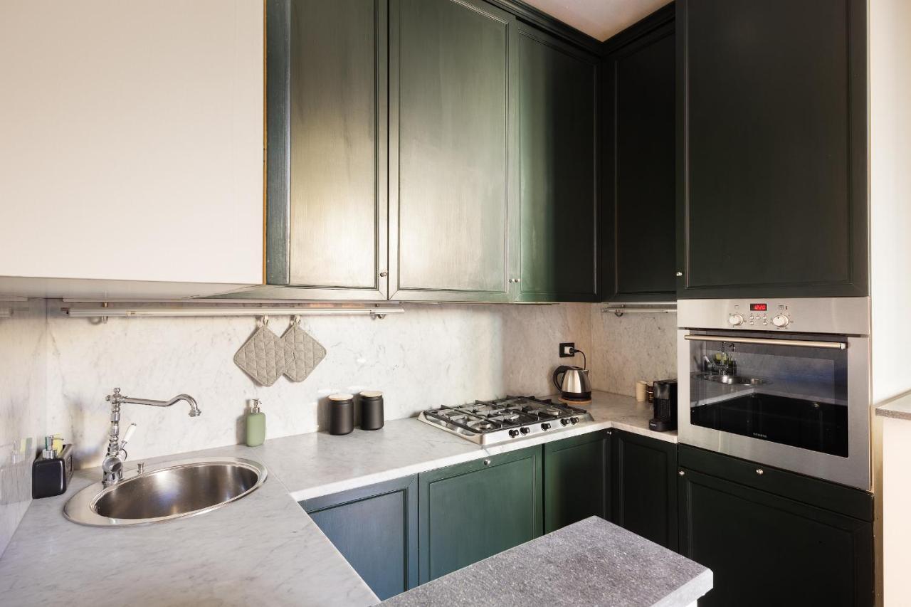 Hl Luxury Duomo Apartment - Via Torino, Montenapoleone Milan Luaran gambar