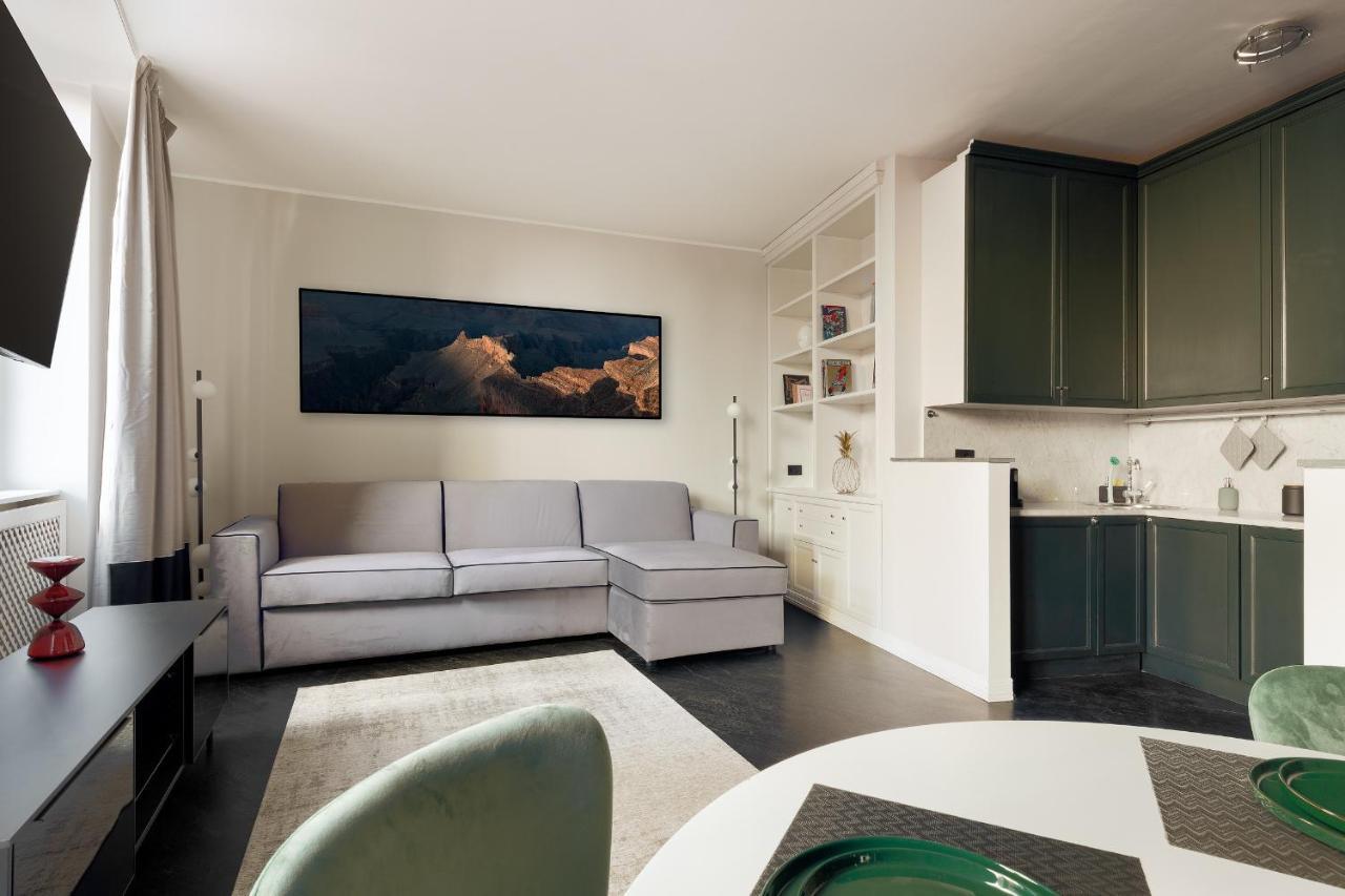 Hl Luxury Duomo Apartment - Via Torino, Montenapoleone Milan Luaran gambar